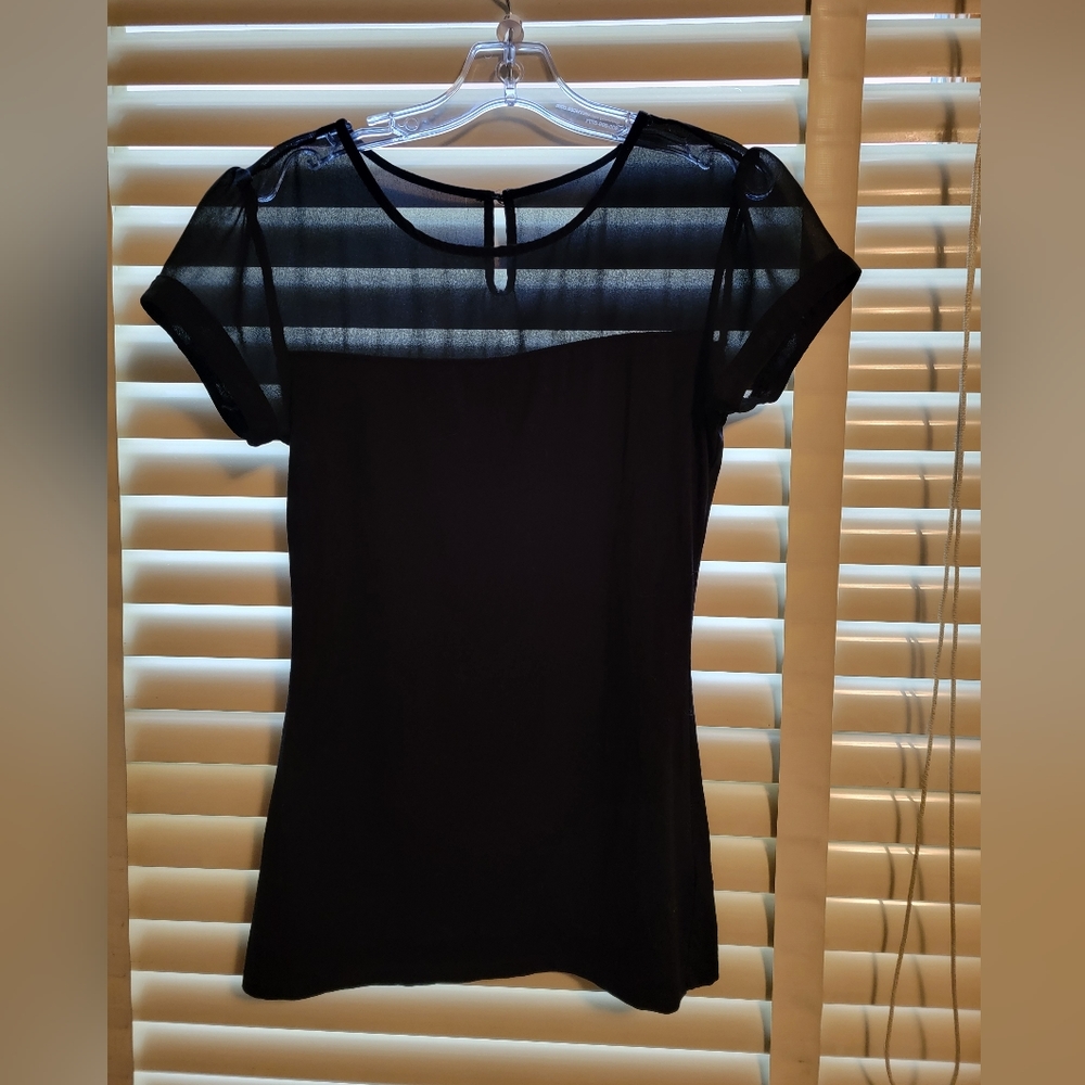 Express black top with mesh shoulders